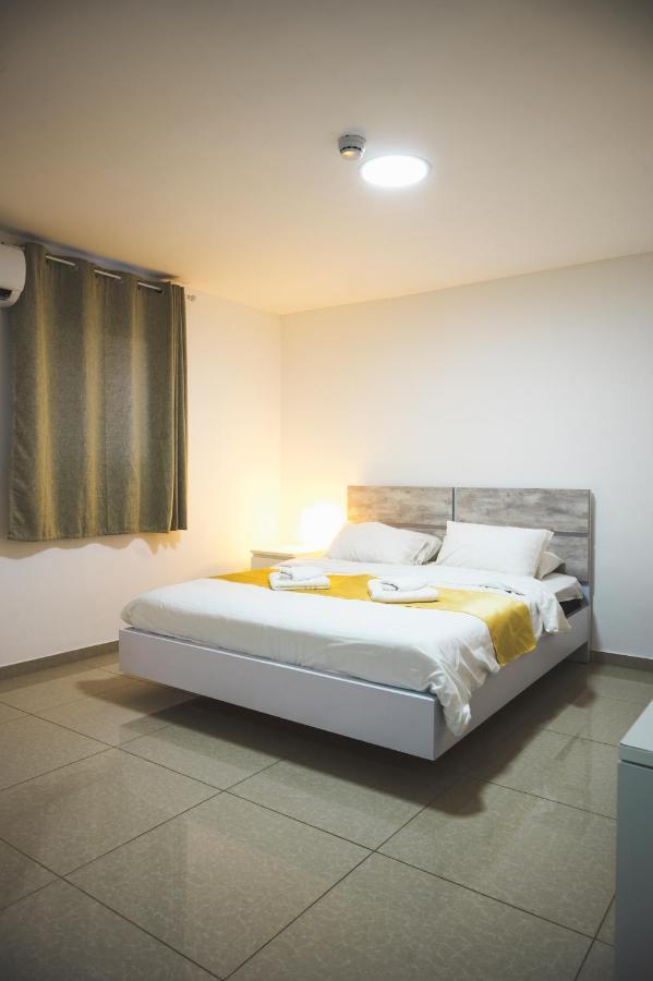 Agamim Hotel Askelón Kültér fotó