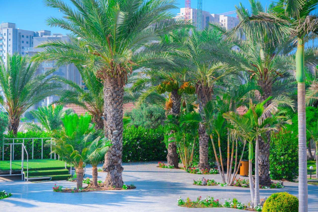 Agamim Hotel Askelón Kültér fotó